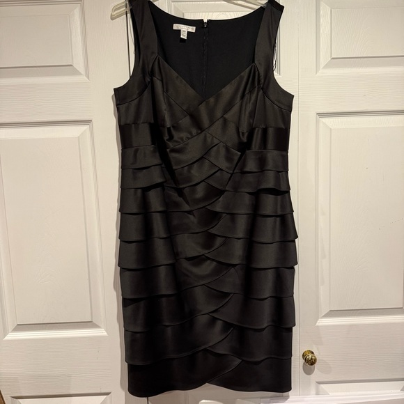 London Times Dresses & Skirts - London Times Woman|Size 16W|Black Ruffled|New, never worn
